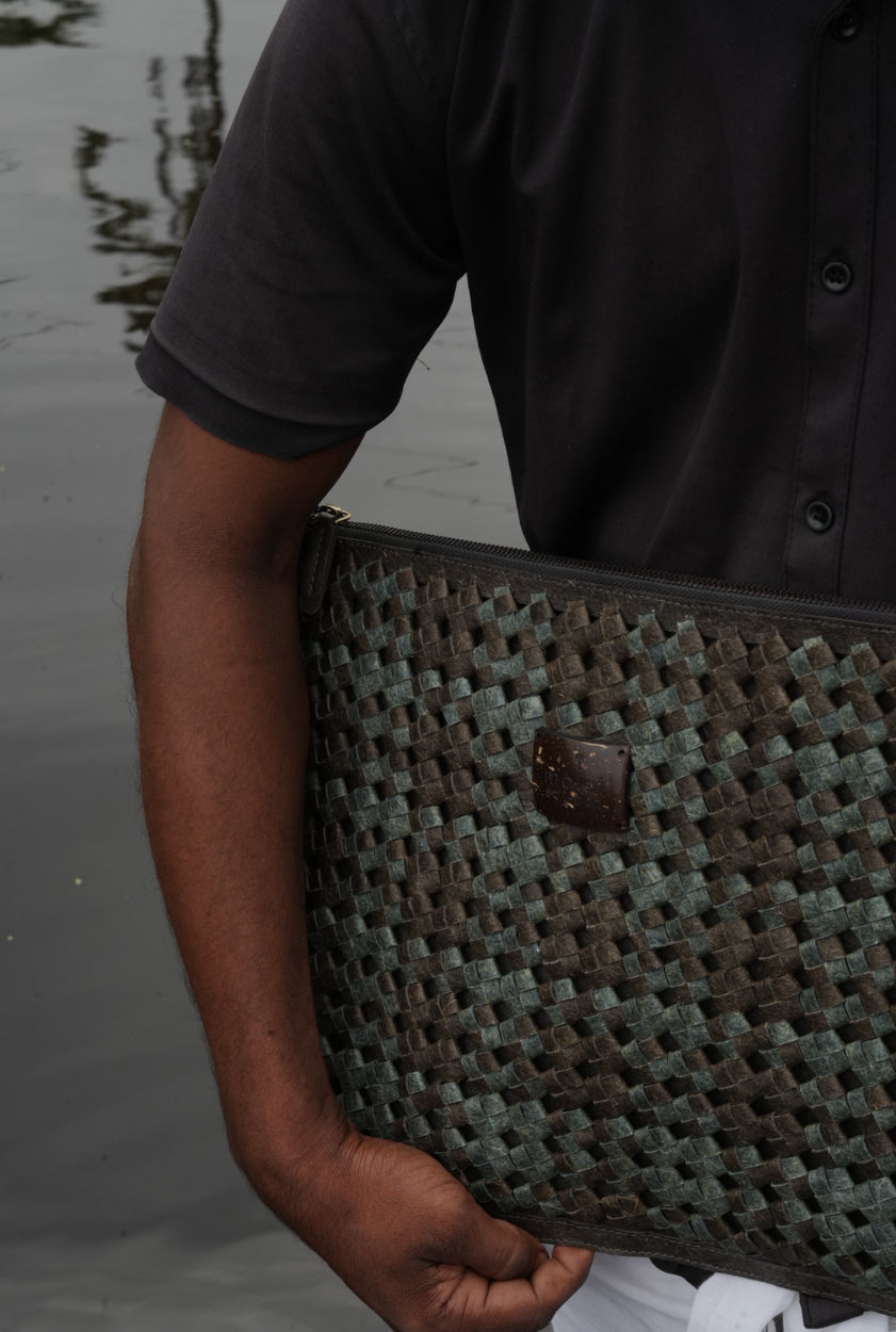 Koodai laptop sleeve