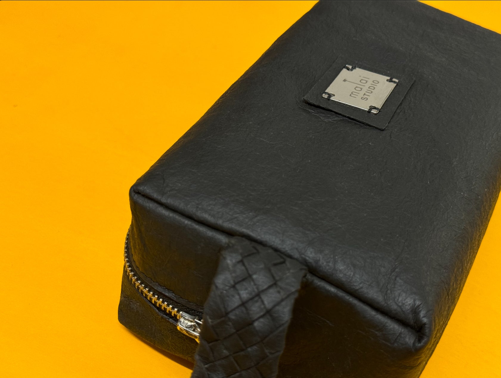 Mia travel pouch / handbag