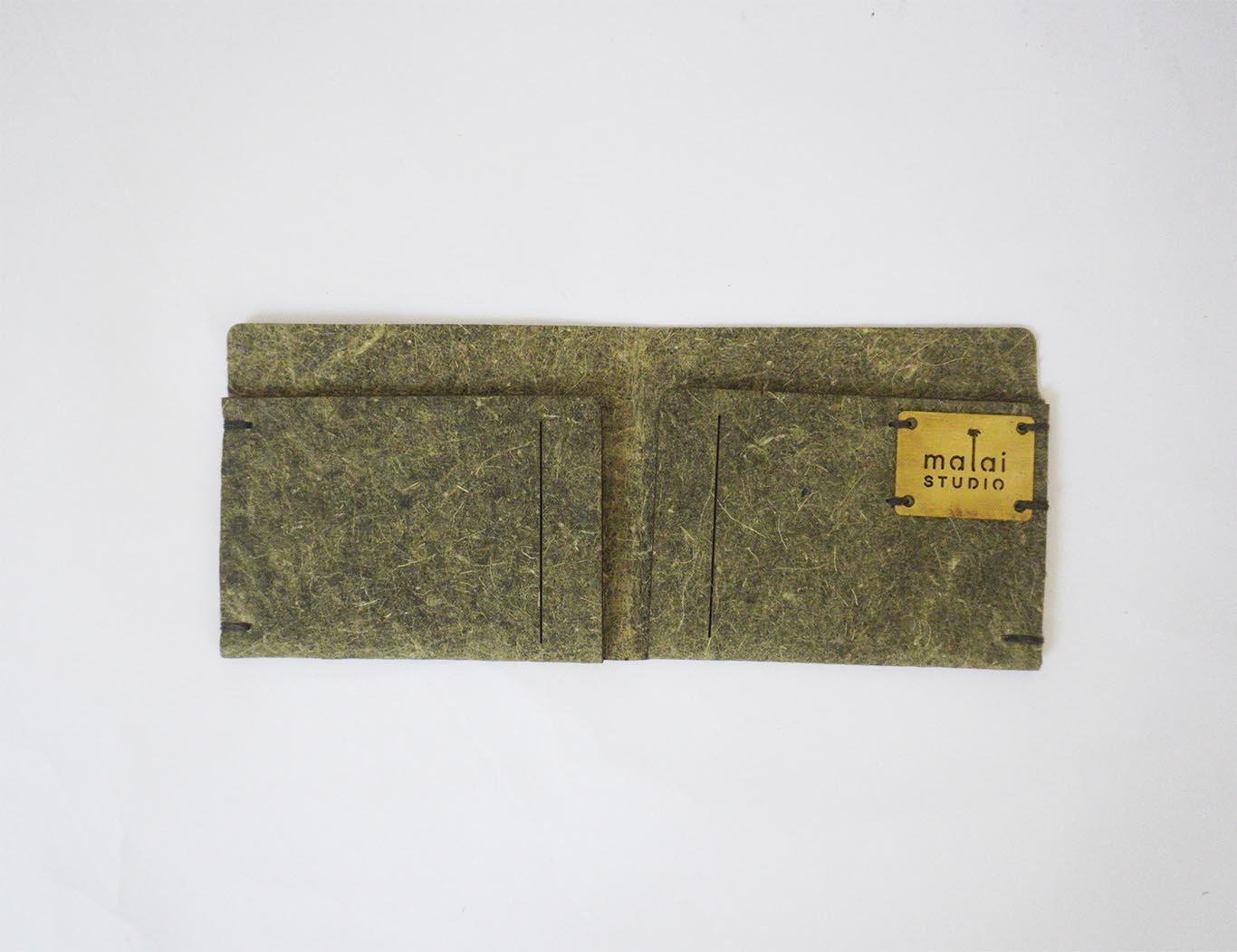 Folded unisex wallet