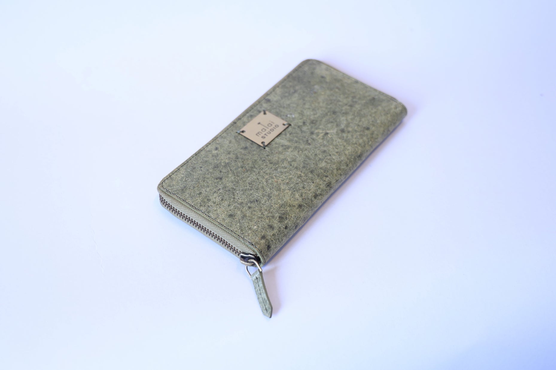 Long wallet case