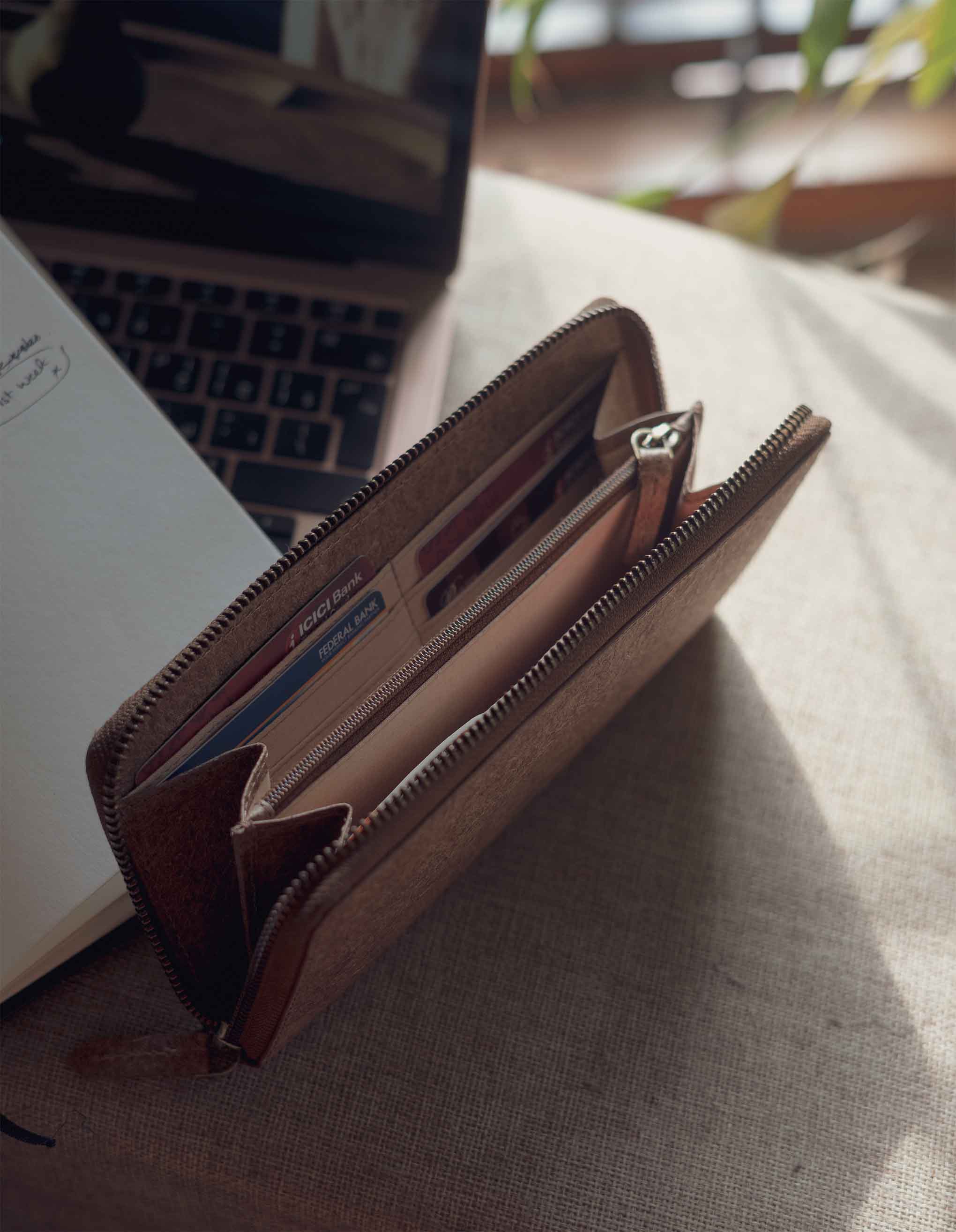 Long wallet case