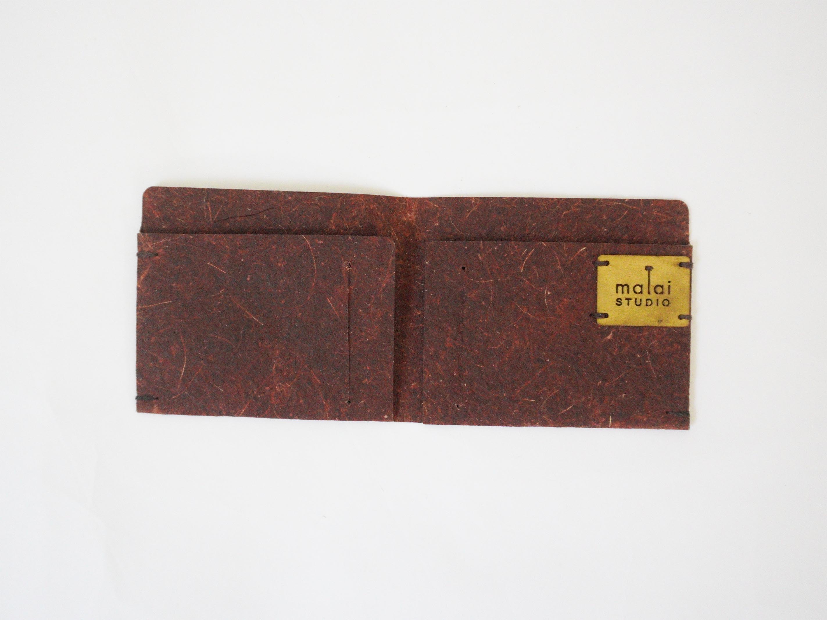 Folded unisex wallet